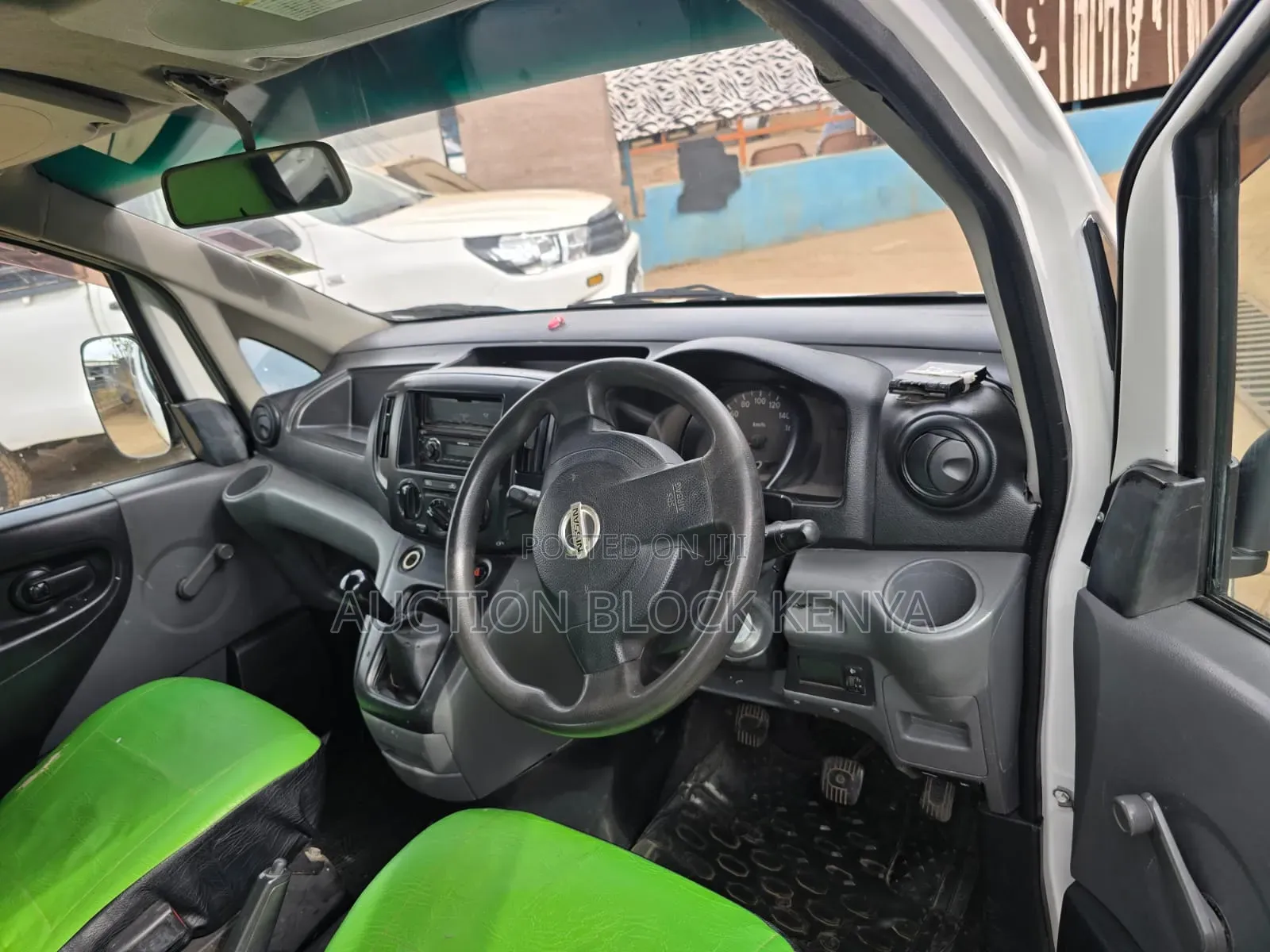 Nissan NV200 2014 White