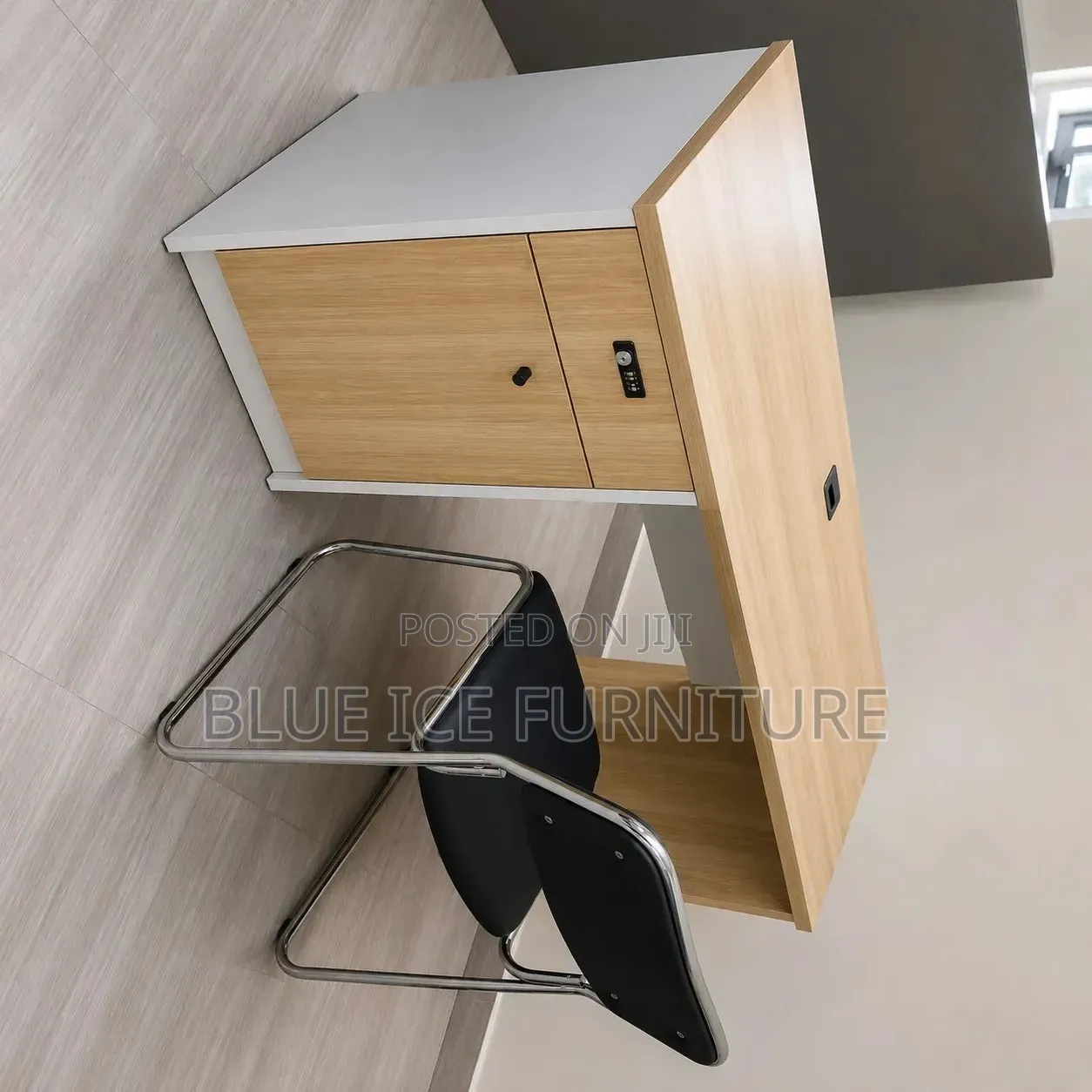 Durable Office Desk Set With Lockable Drawer and Metal Frame Chair