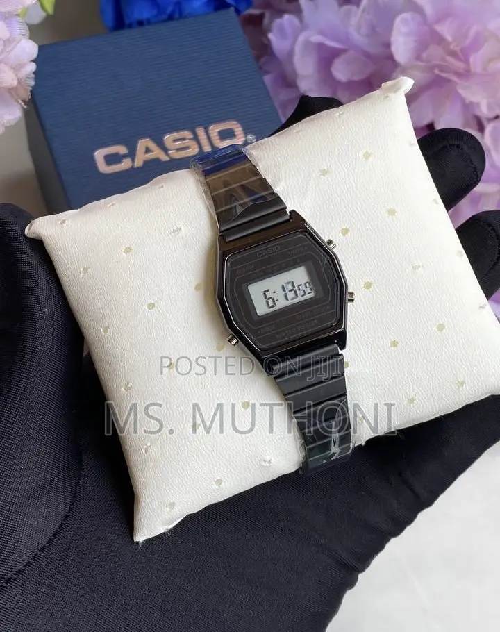 Casio LA-670W Vintage Digital Watch