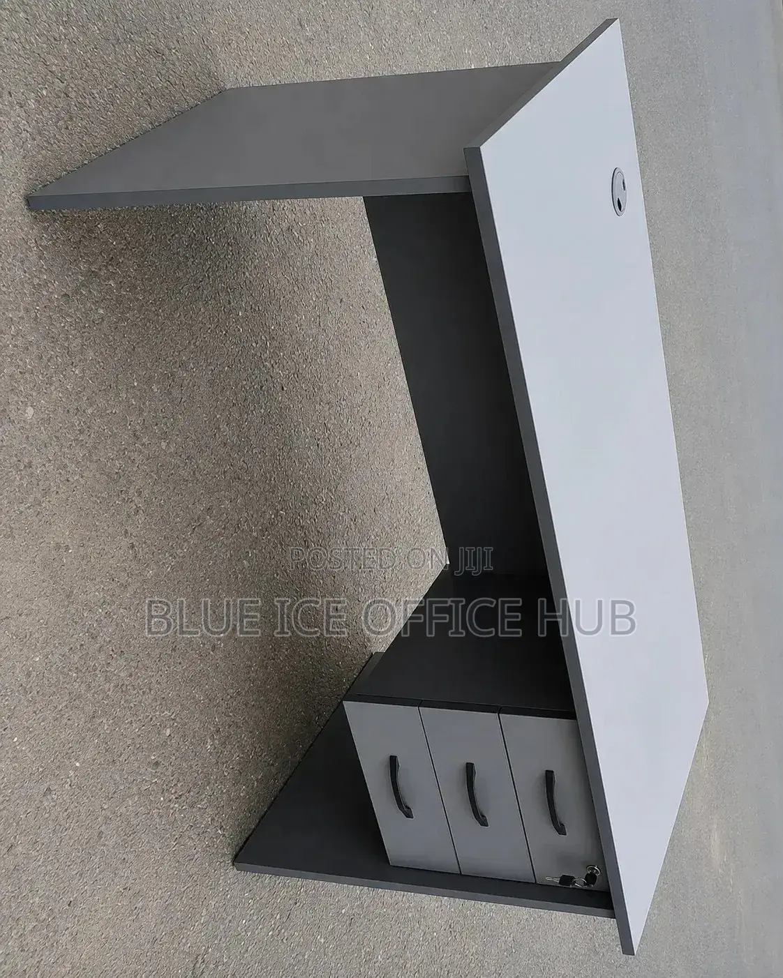 Office Desk;Modern Grey Office Desk With 3 Lockable Drawers,1.4m