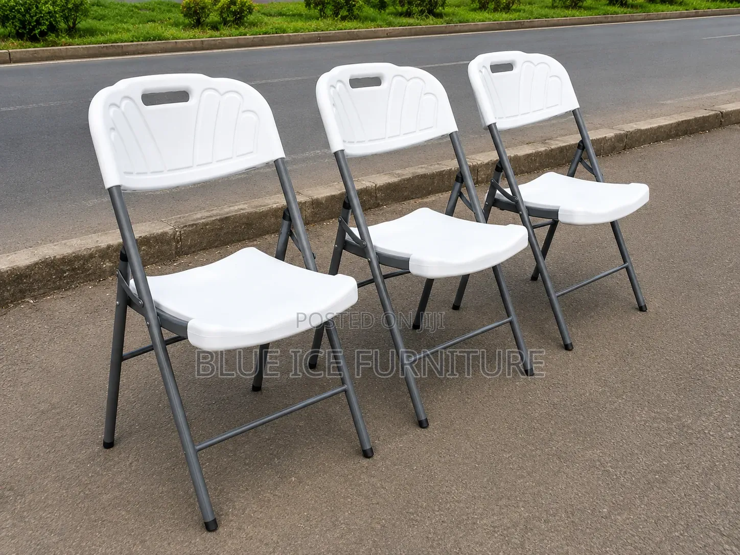 Folding Chair;Heavy Duty White Plastic Folding – Portable Event Chair.