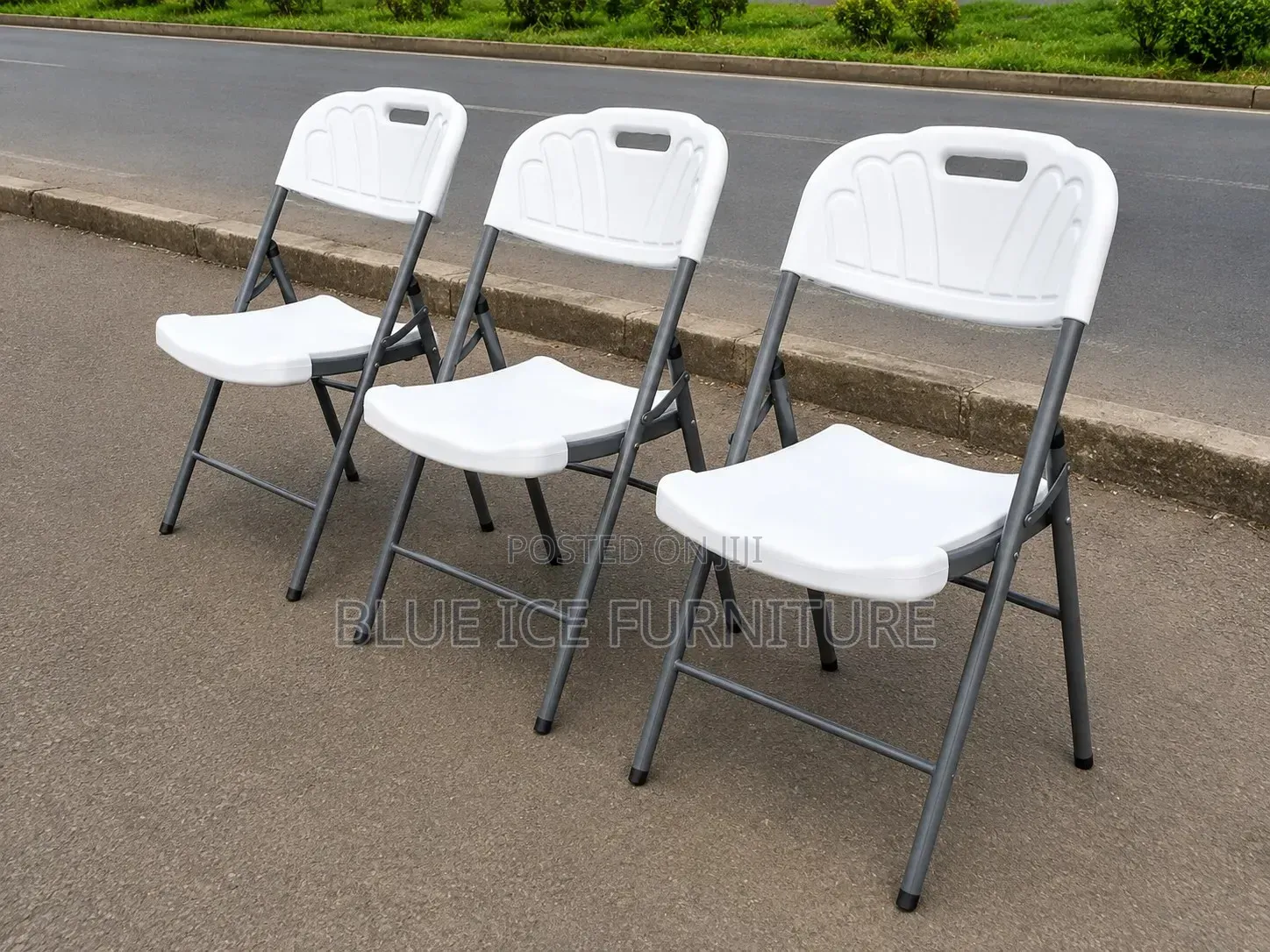 Folding Chair;Heavy Duty White Plastic Folding – Portable Event Chair.