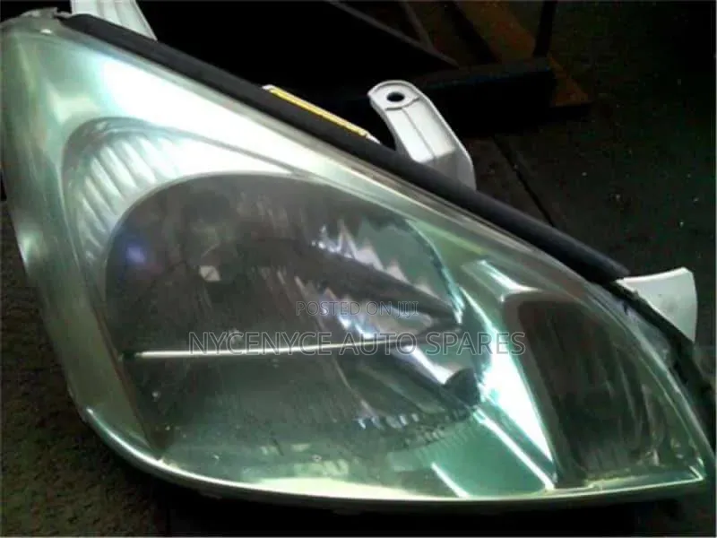 Premio 2005 Xenon Headlight