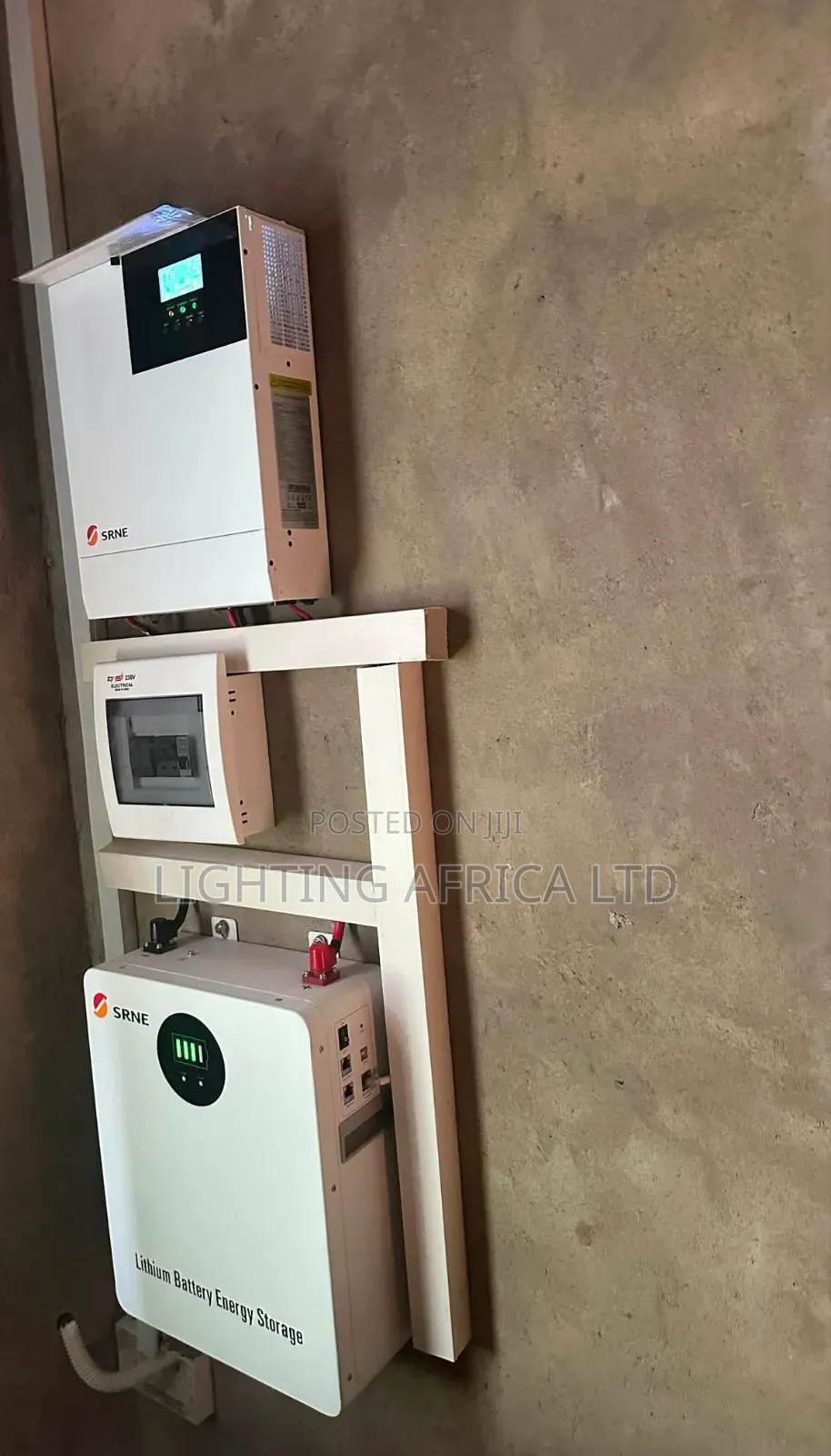 1.5kw Inverter - 2.56kwh Lithium - (2)620w Solar - Free Installation