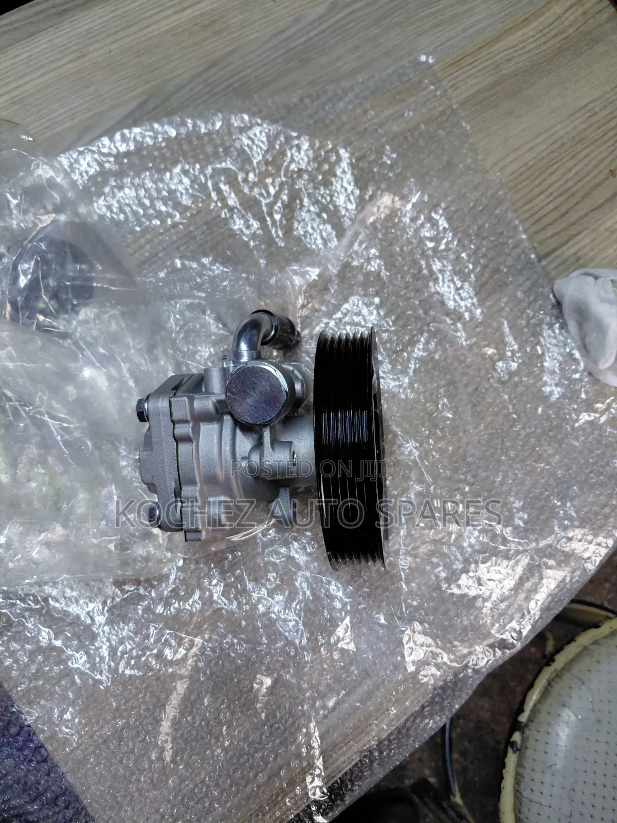 Suzuki Escudo Grand Vitara J24a/B Power Steering Pump