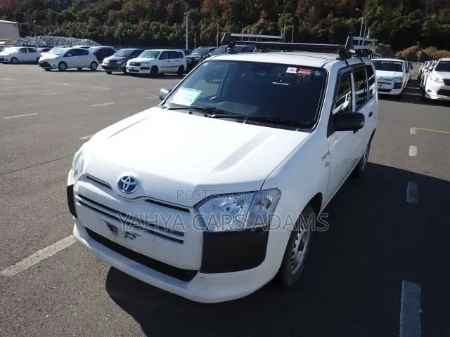 Toyota Succeed 2019 White