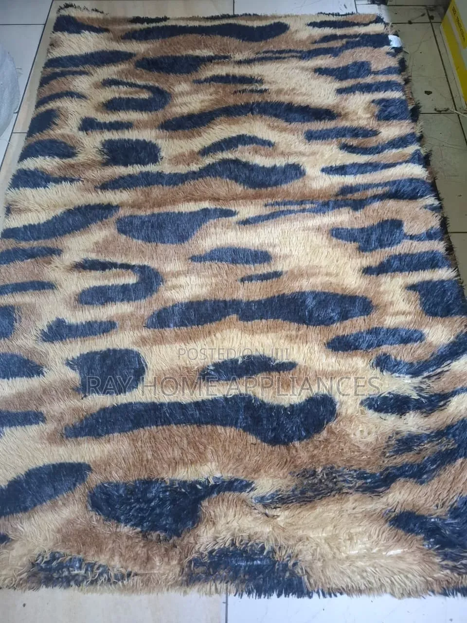 Fluffy Carpet 7x10