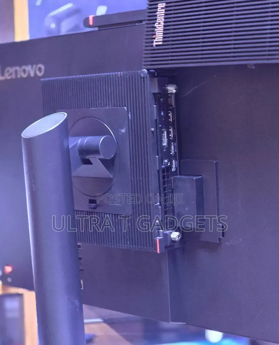 Desktop Computer Lenovo ThinkCentre M810z AIO 16GB Intel SSD 512GB