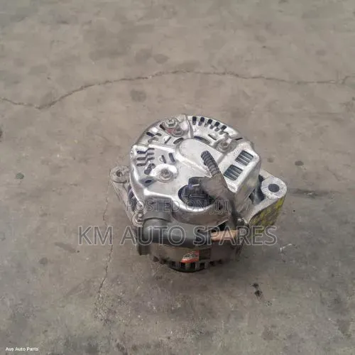 Toyota 1kz Alternator for Prado, Hilux Surf, Hilux, Hiace.