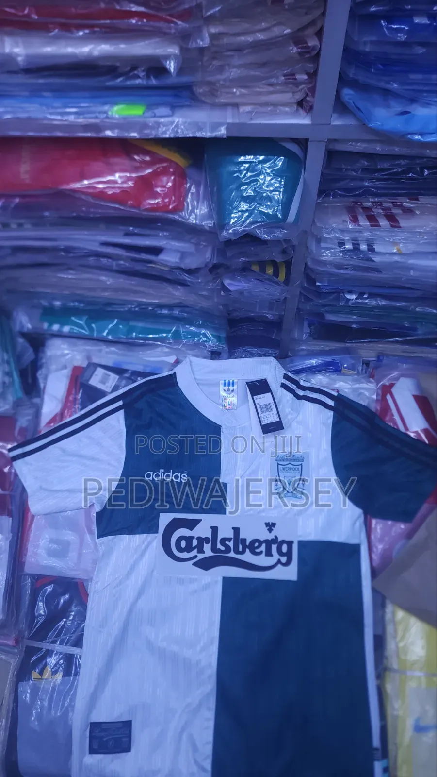 Liverpool 1995 Away Kit