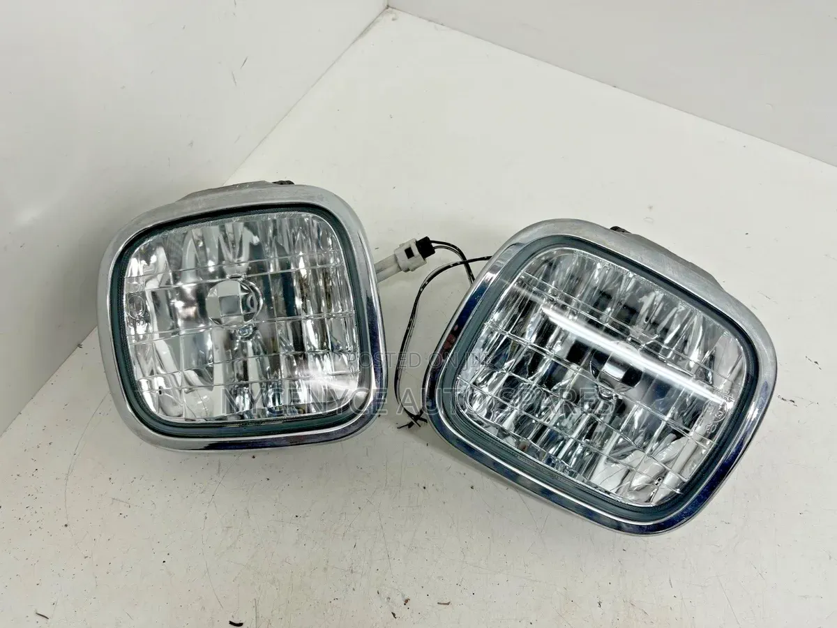 Foglights Subaru Sf5 Complete With Chrome