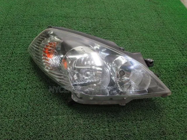 Nissan Wingroad Vy11 Non Xenon Headlight