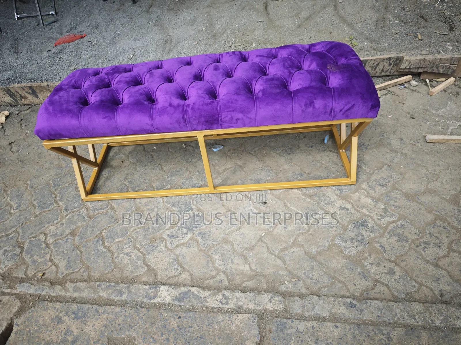 Salon/Spa Waiting Bench