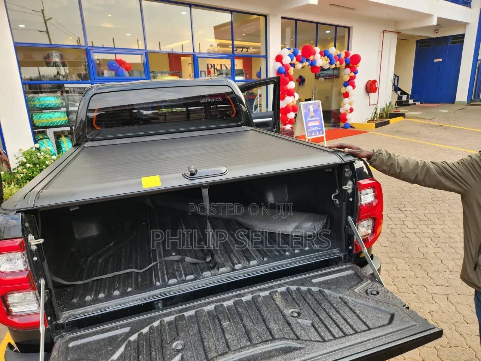 Give Your Pickup the Perfect Blend of Style Security