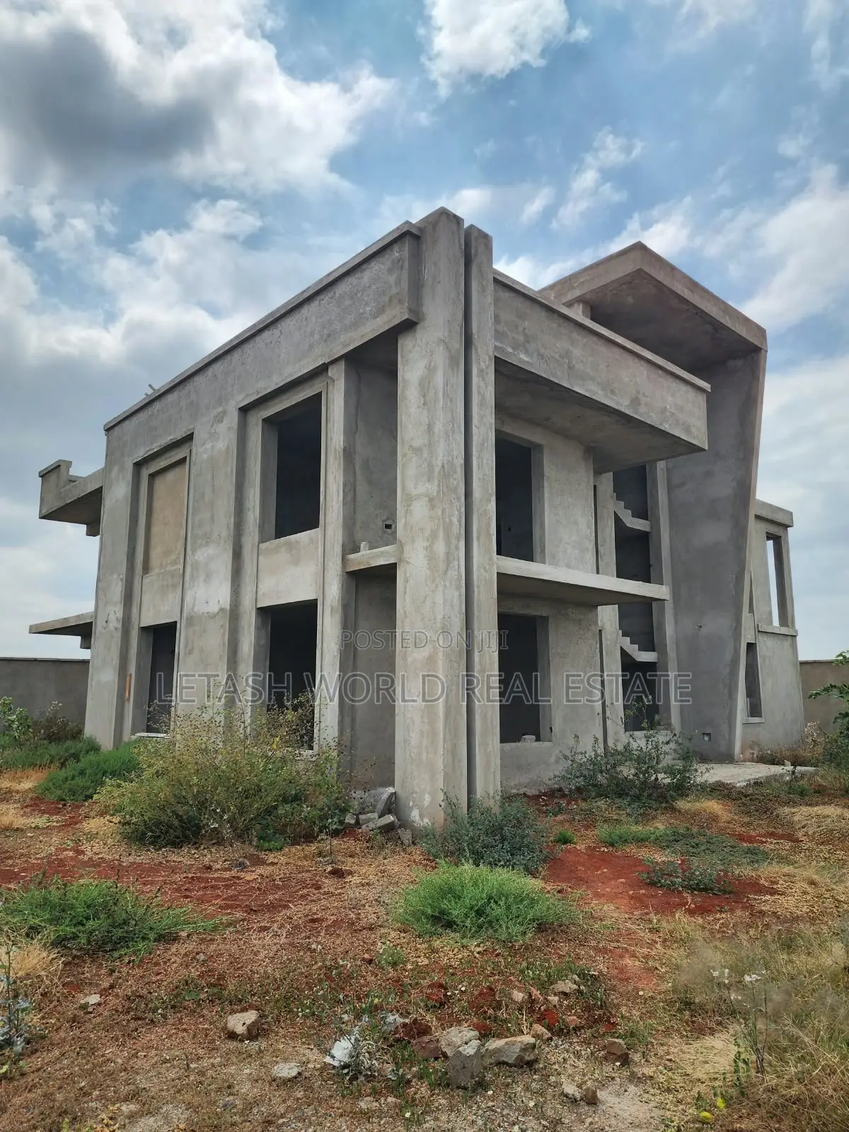 5bdrm Mansion in Kitengela for sale