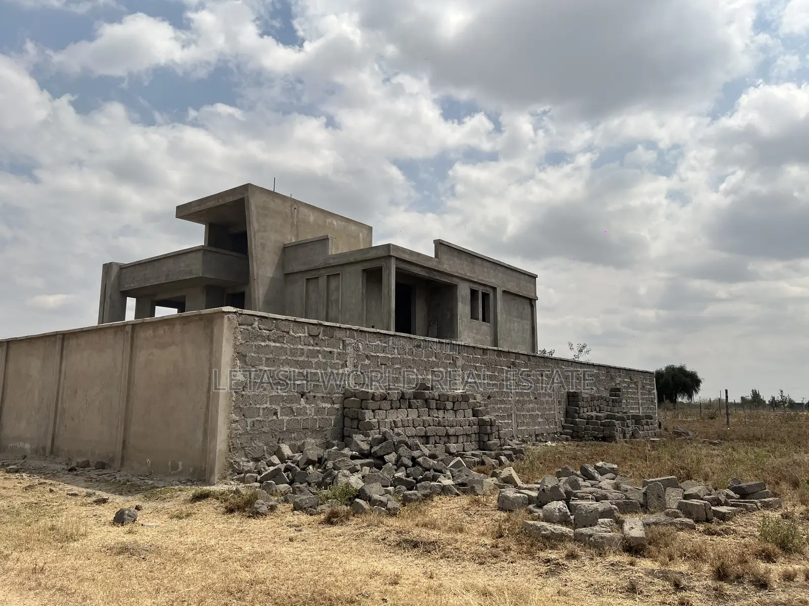 5bdrm Mansion in Kitengela for sale