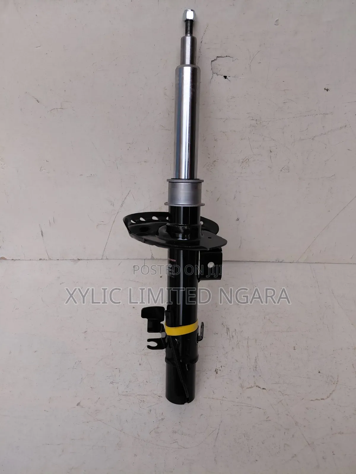Land Rover Evogue Front Shock Absorbers With Sensor