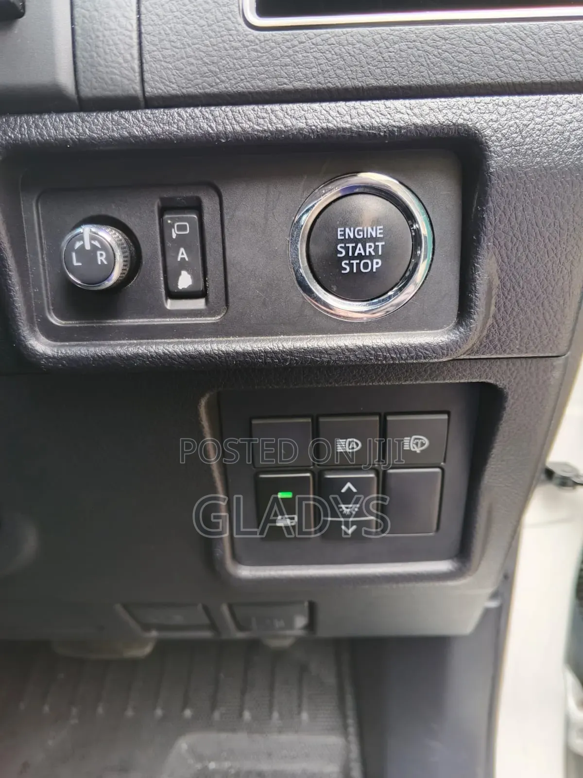 Toyota Land Cruiser Prado 2020 White