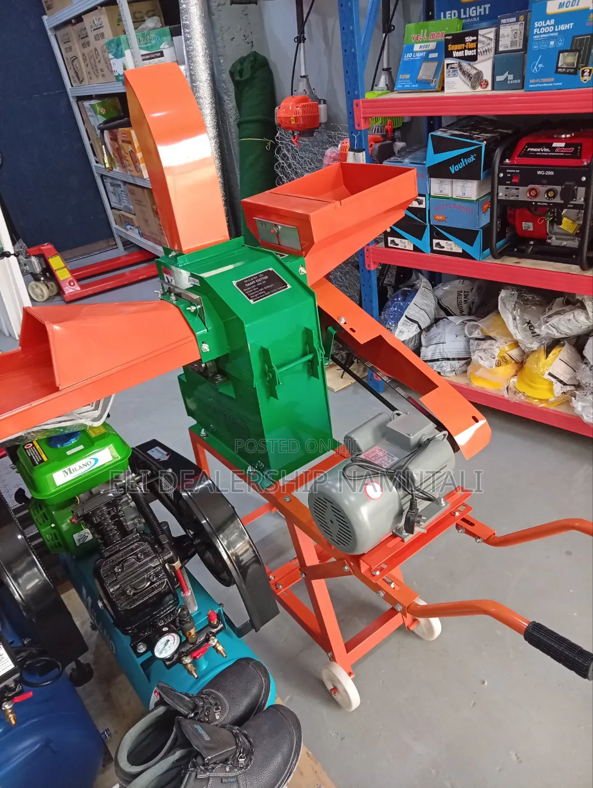 Heavy Duty Fodder Cutting Machine – 400–600kg/Hr Electric Chaff Cutter