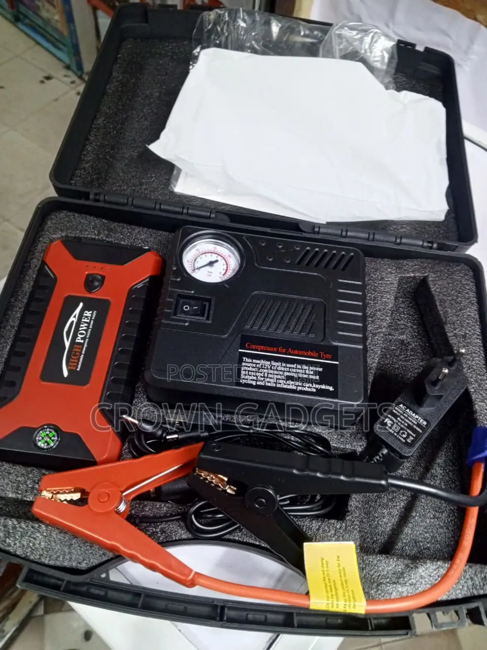 Portable Lithium Car Battery Booster With Tire Inflator