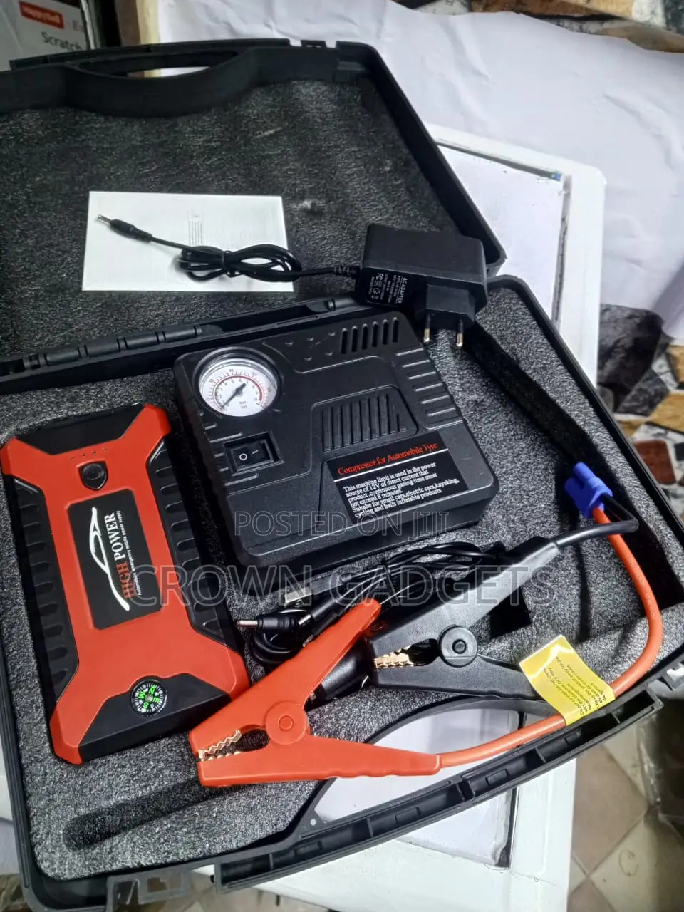 Portable Lithium Car Battery Booster With Tire Inflator