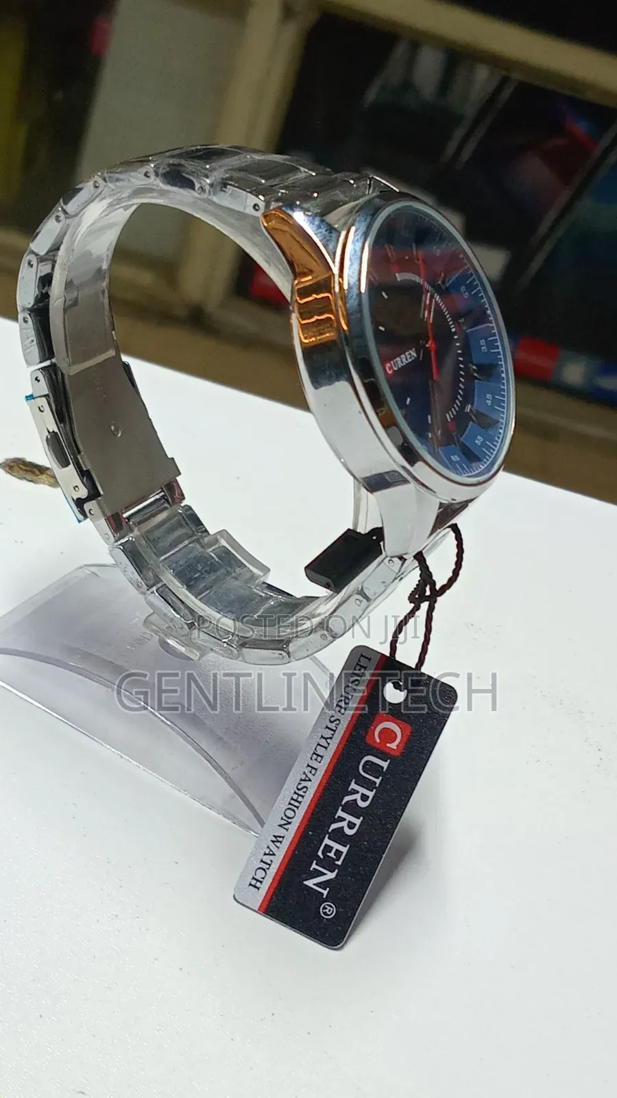 Curren M8406