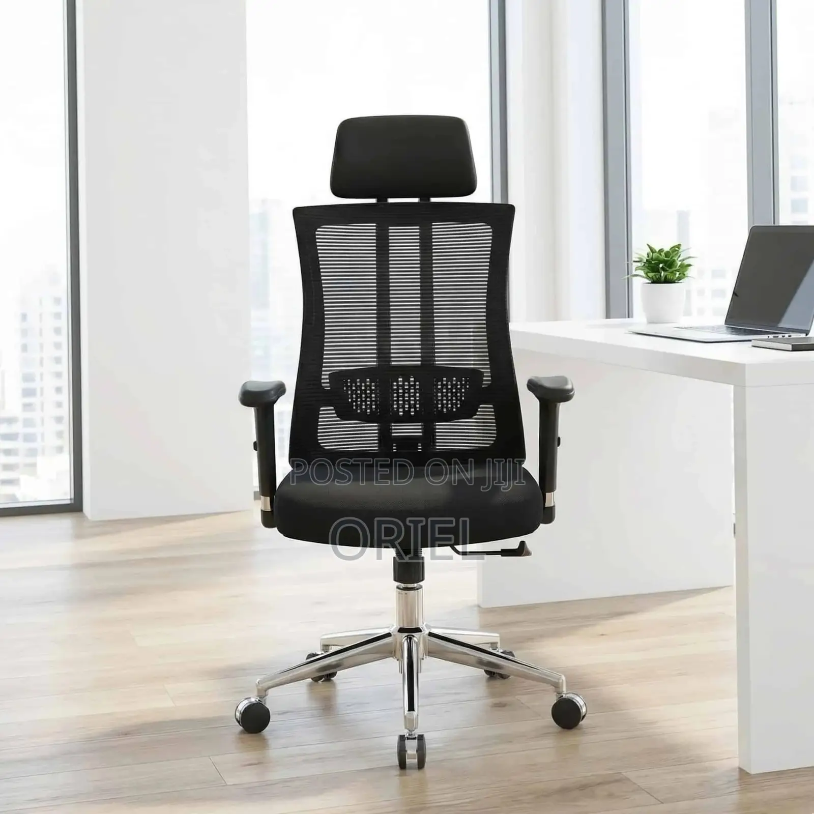 Office Chair : Ergonomic and Adjustable Office Chair