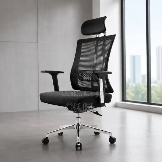 Office Chair : Ergonomic and Adjustable Office Chair