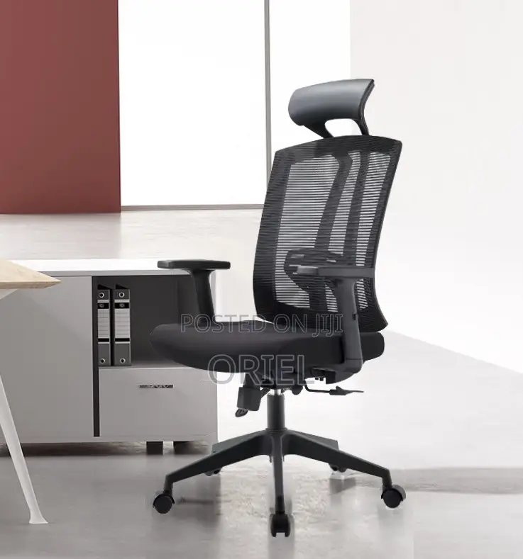 Office Chair : Ergonomic and Adjustable Office Chair