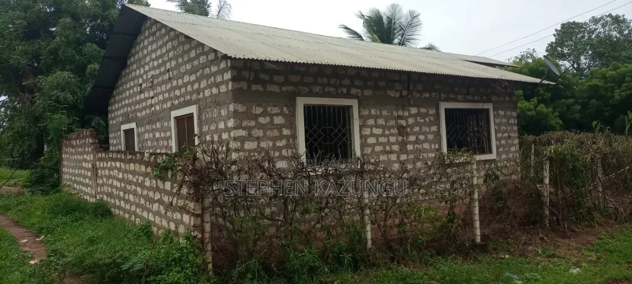 3bdrm House in Kijiwetanga Pauri, Town Centre for sale