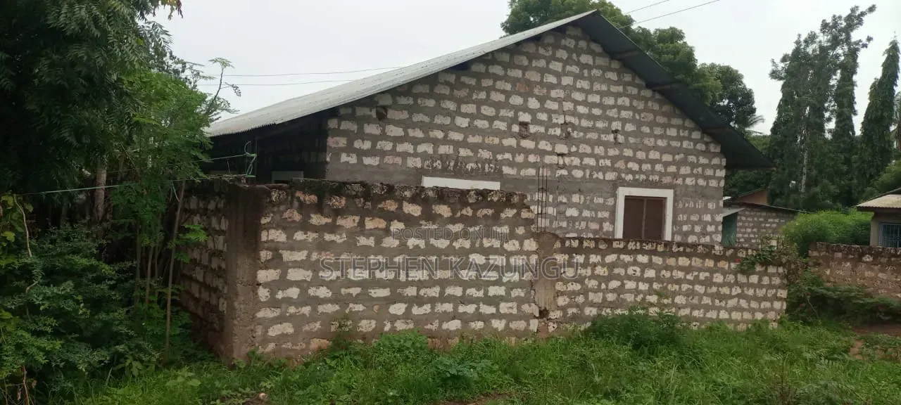 3bdrm House in Kijiwetanga Pauri, Town Centre for sale