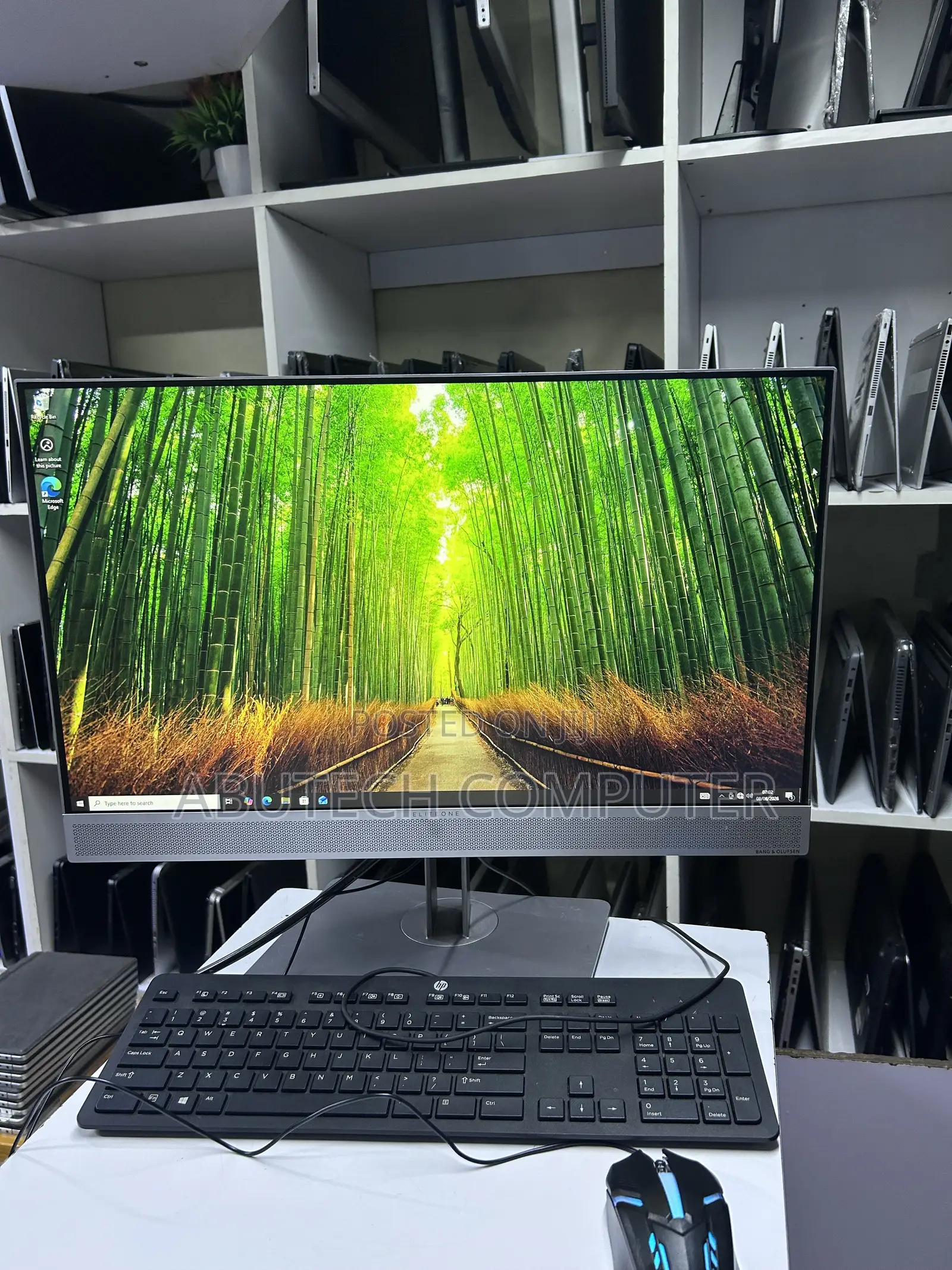 Desktop Computer HP EliteOne 800 G3 8GB Intel Core i5 SSD 256GB