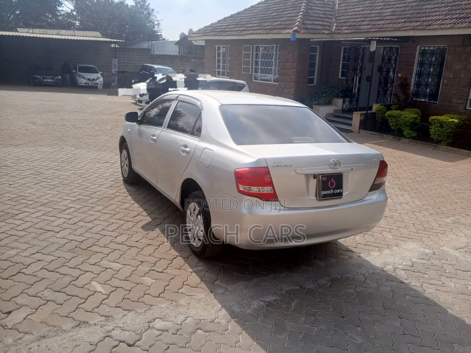 Toyota Axio 2010 Silver