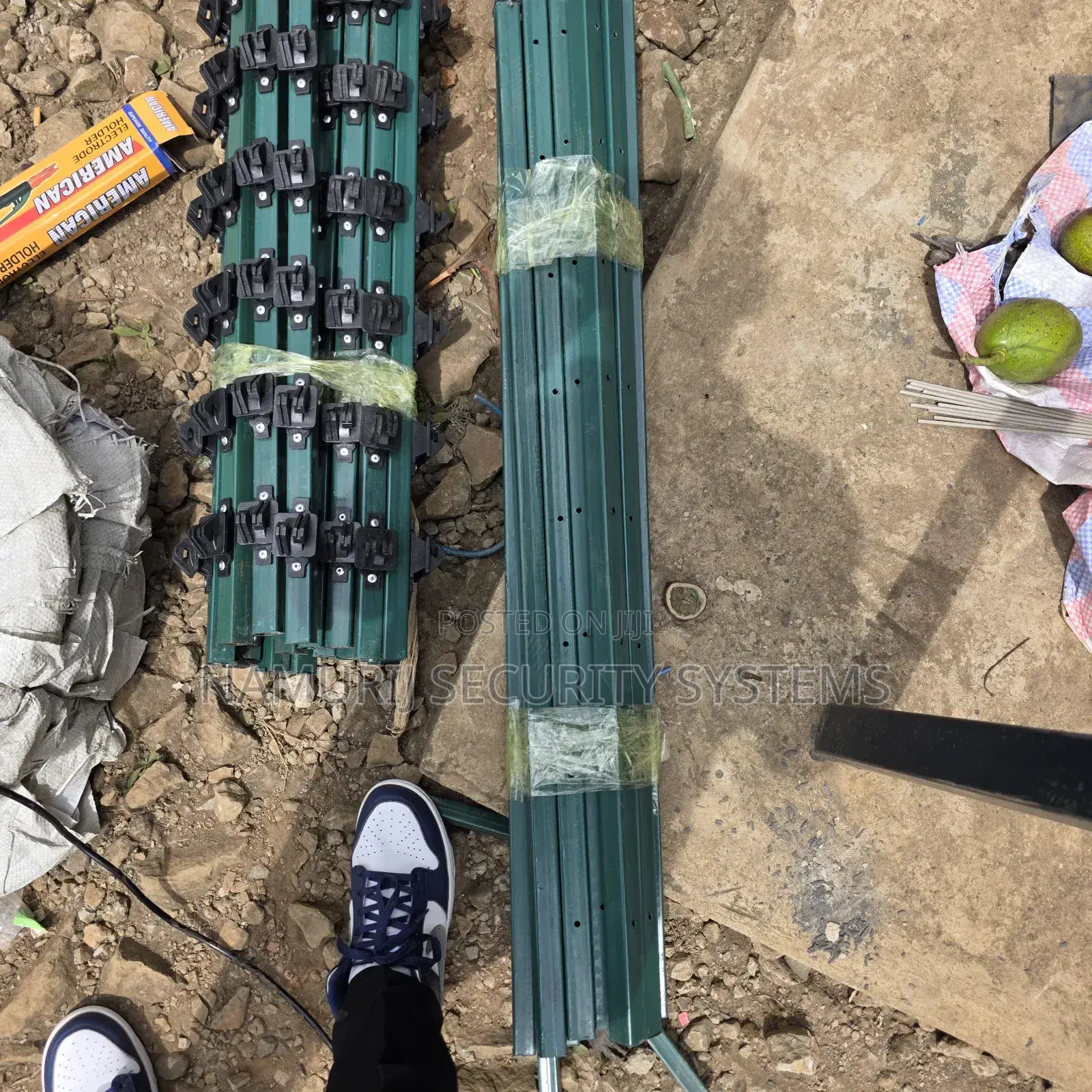 Green W Posts