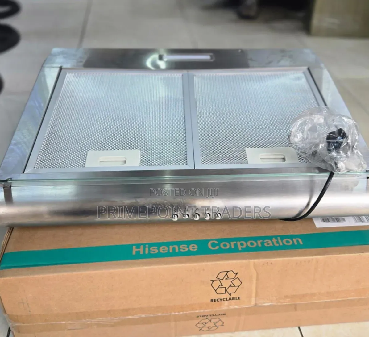 2. Hisense 90cm Stainless Steel Cooker Hood
