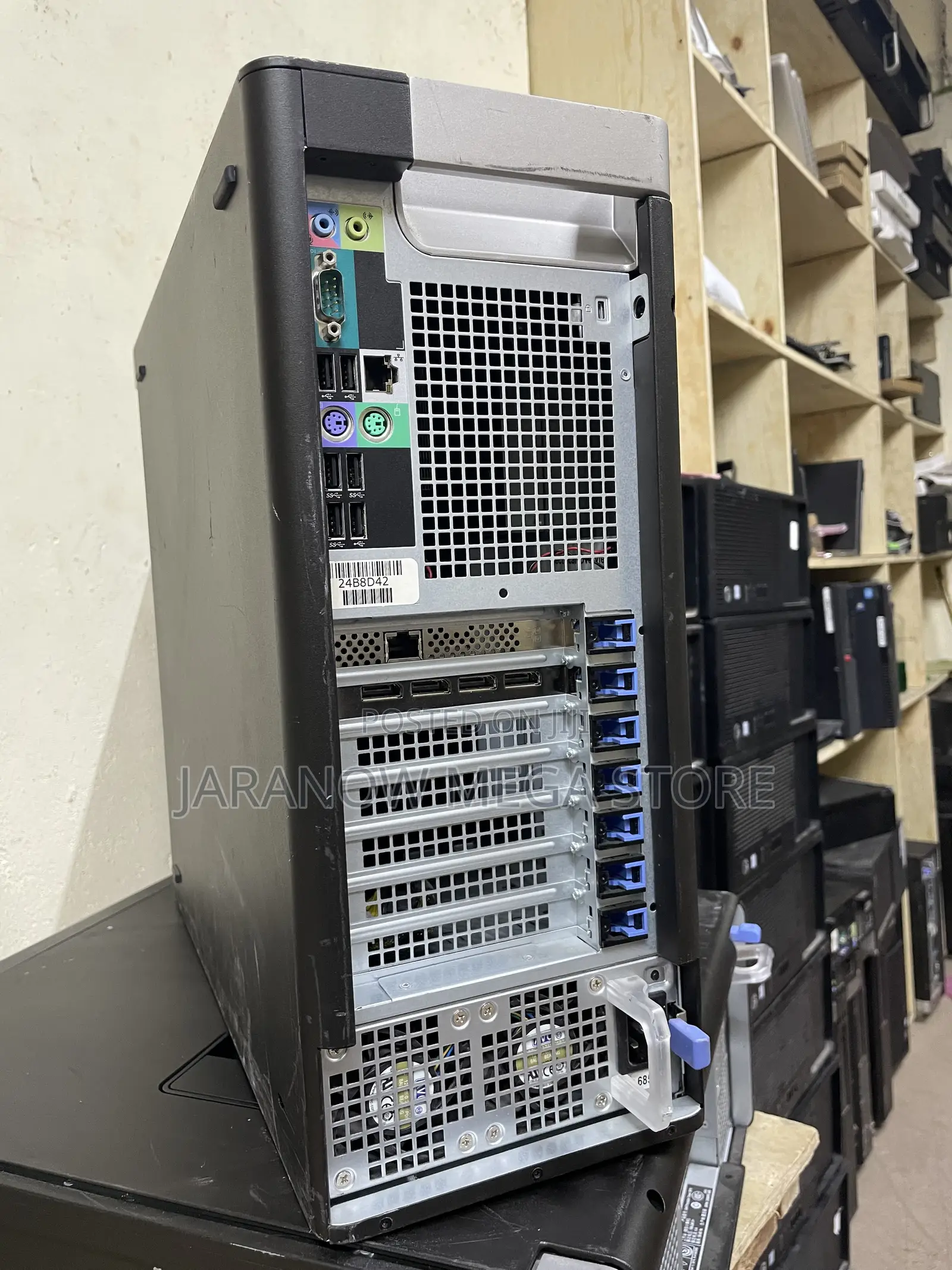 Desktop Computer Dell Precision 5810 16GB Intel Xeon HDD 500GB