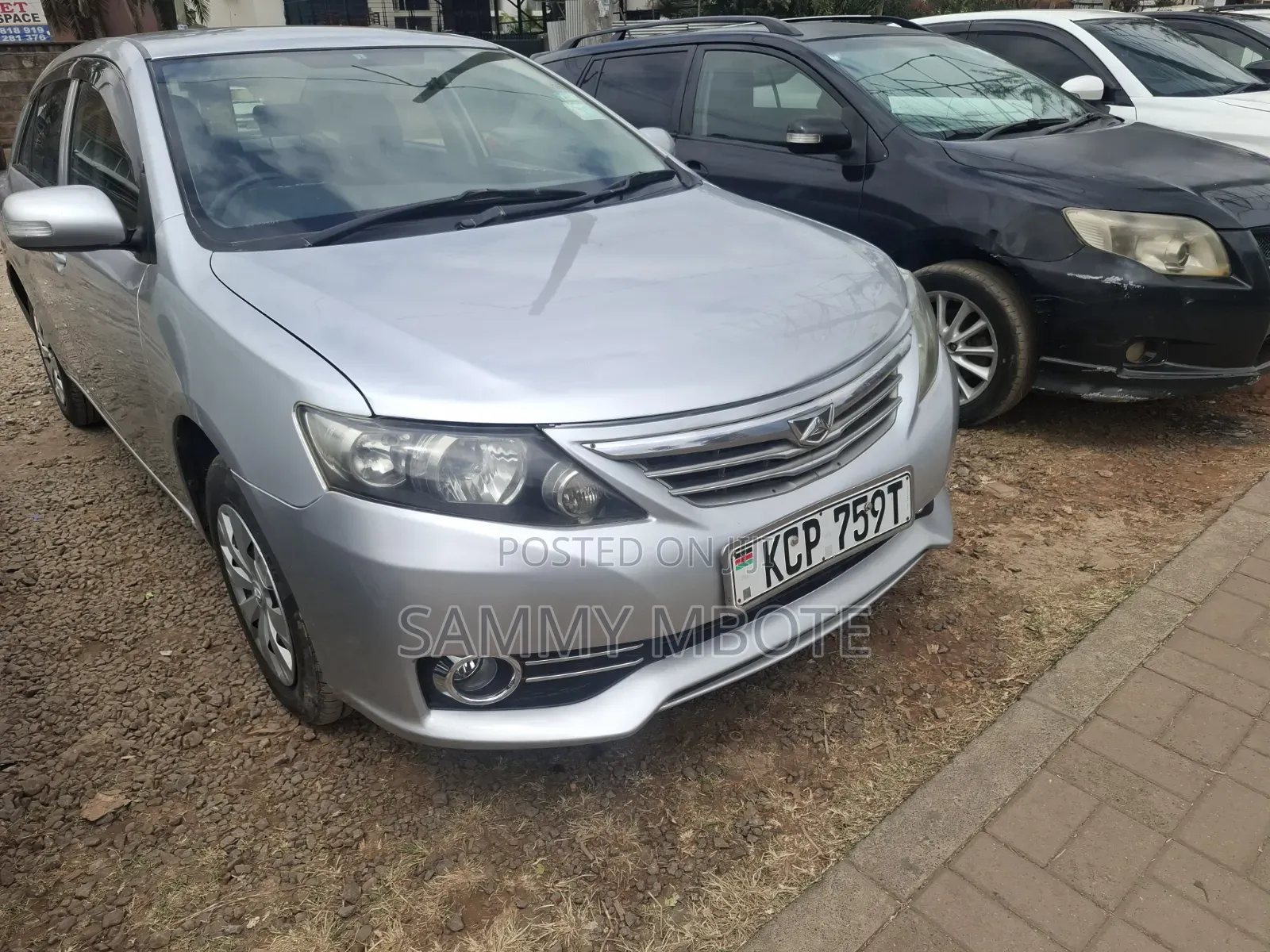 Toyota Allion 2011 Silver