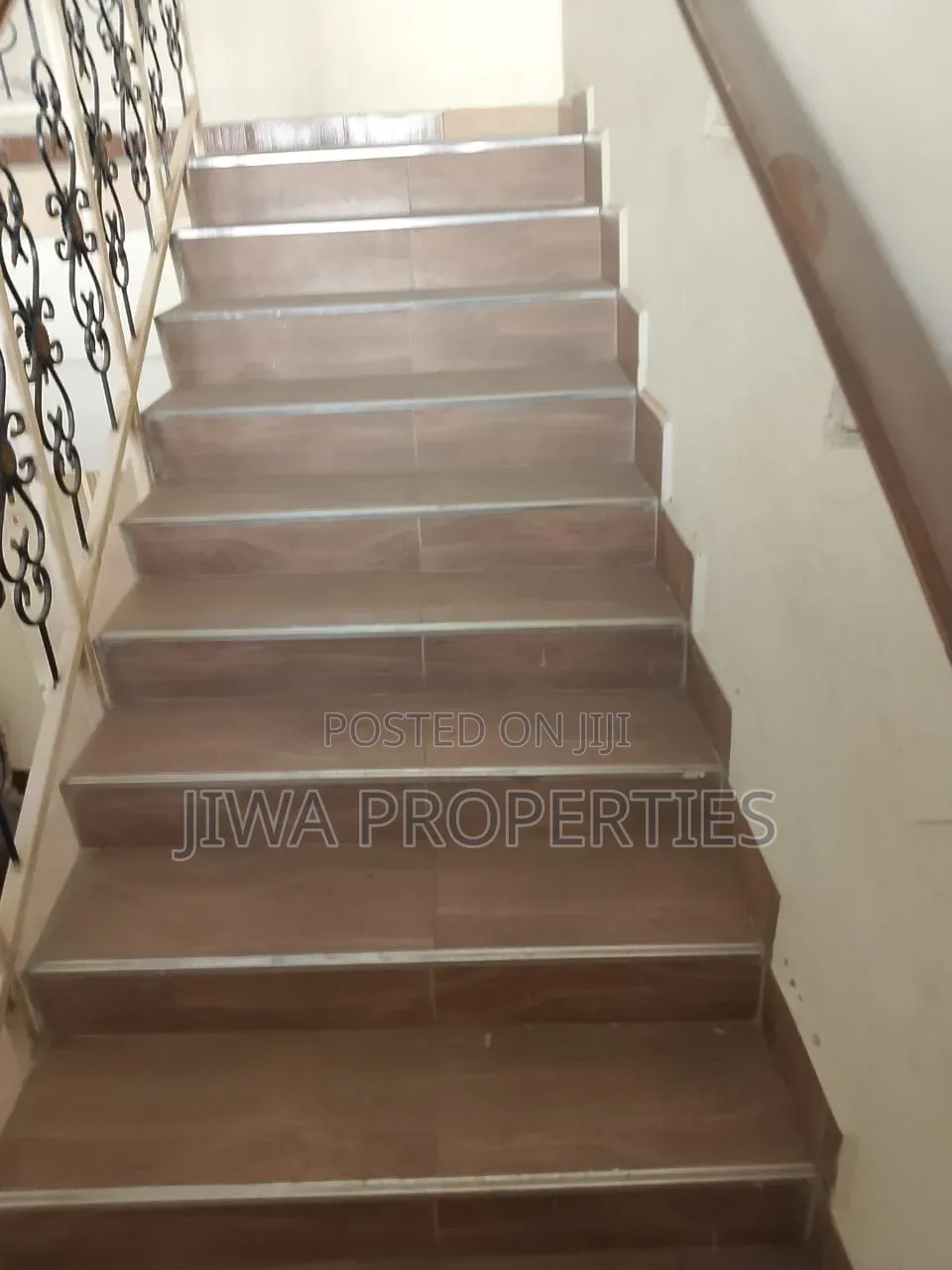 4bdrm Maisonette in Nairobi Estate, Mtambo for rent