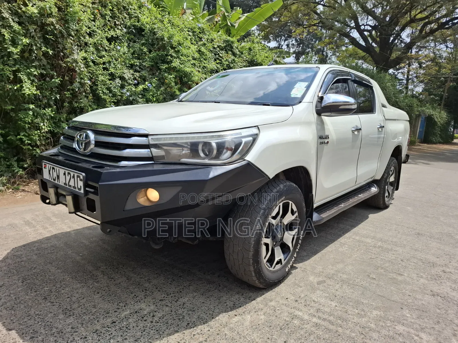 Toyota Hilux 2016 Off white