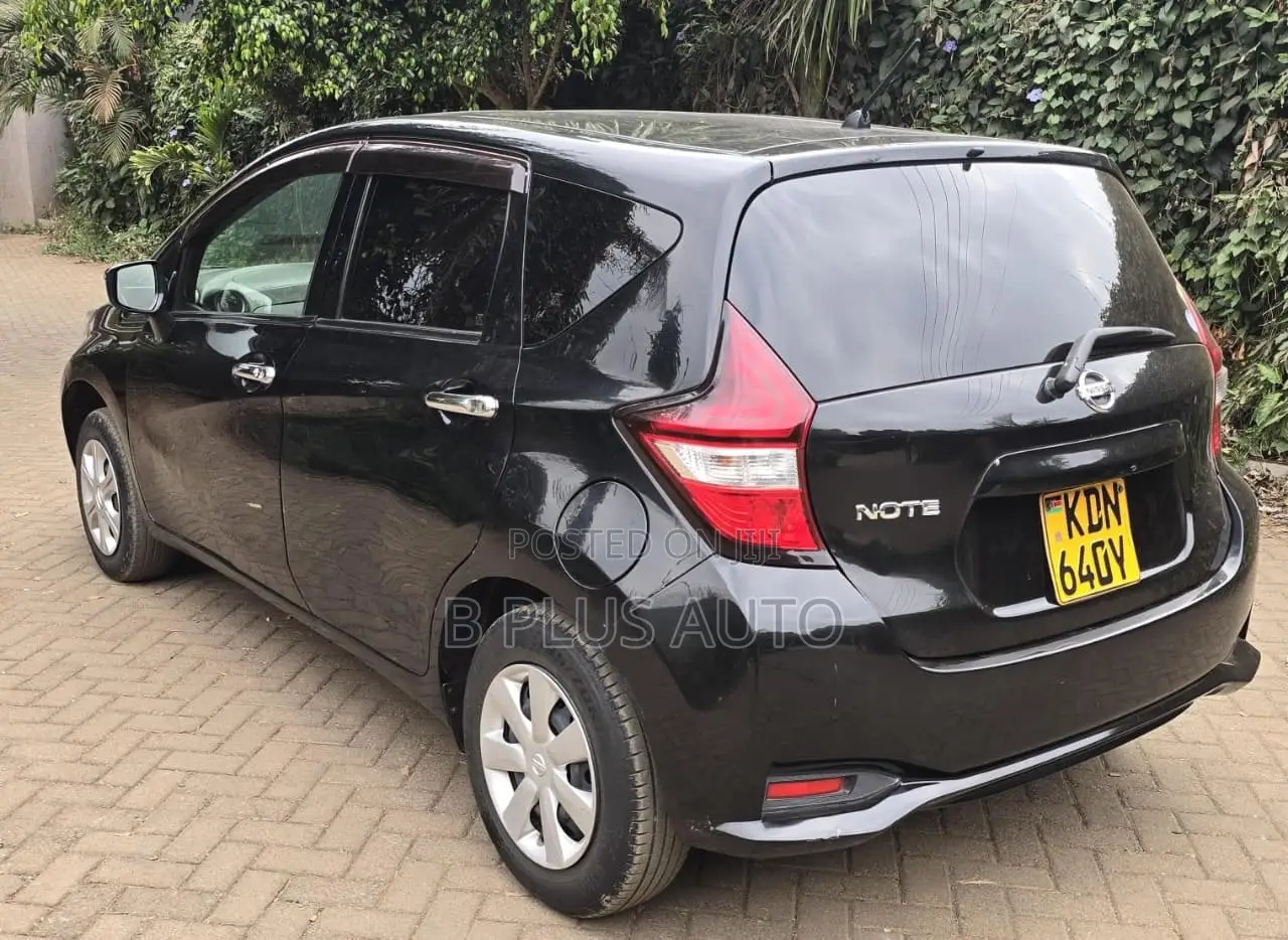 Nissan Note 2017 Black