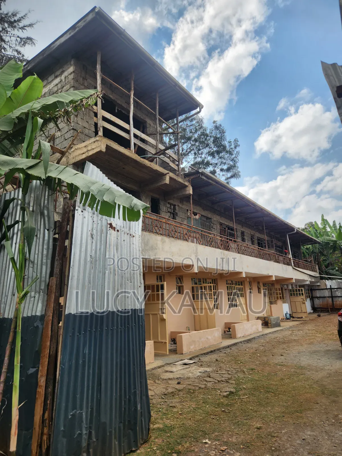 1⁄4 Acre Prime Commercial Plot