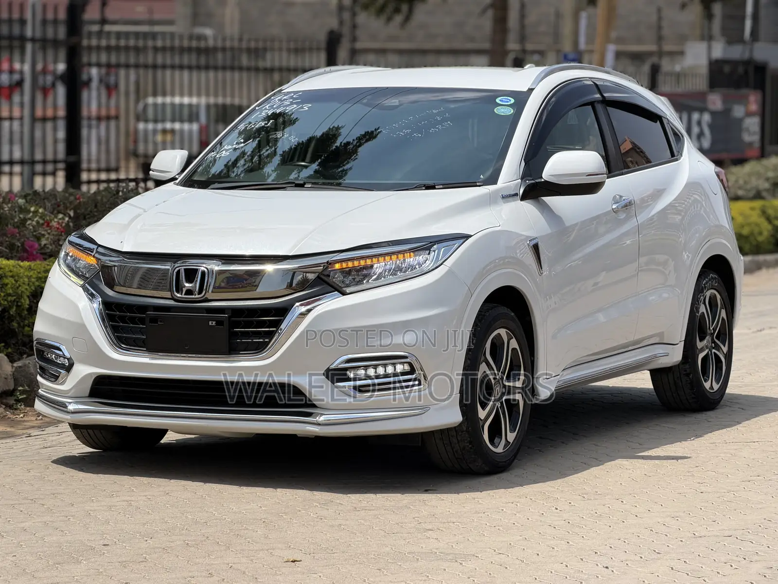 Honda Vezel 1.5 Hybrid 2WD 2019 Pearl