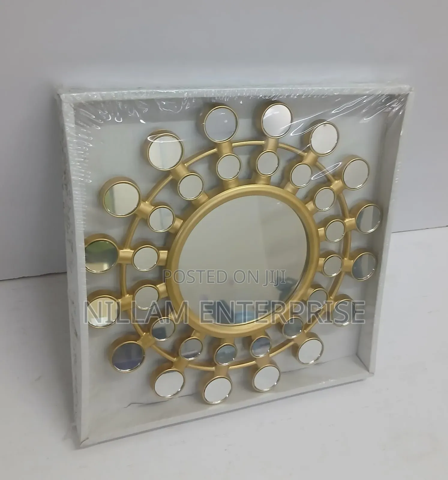 Decorative Wall Hanging Frame Art/ Mirror*