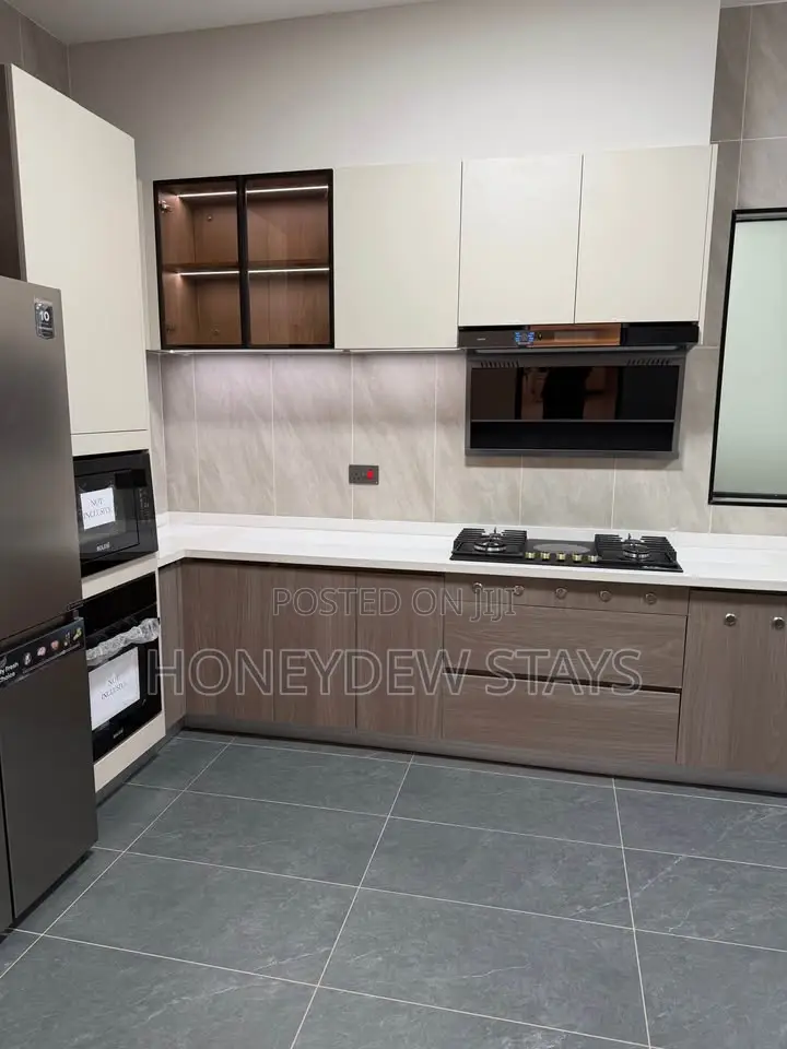 5bdrm Apartment in Crystal Oak, Kileleshwa for sale