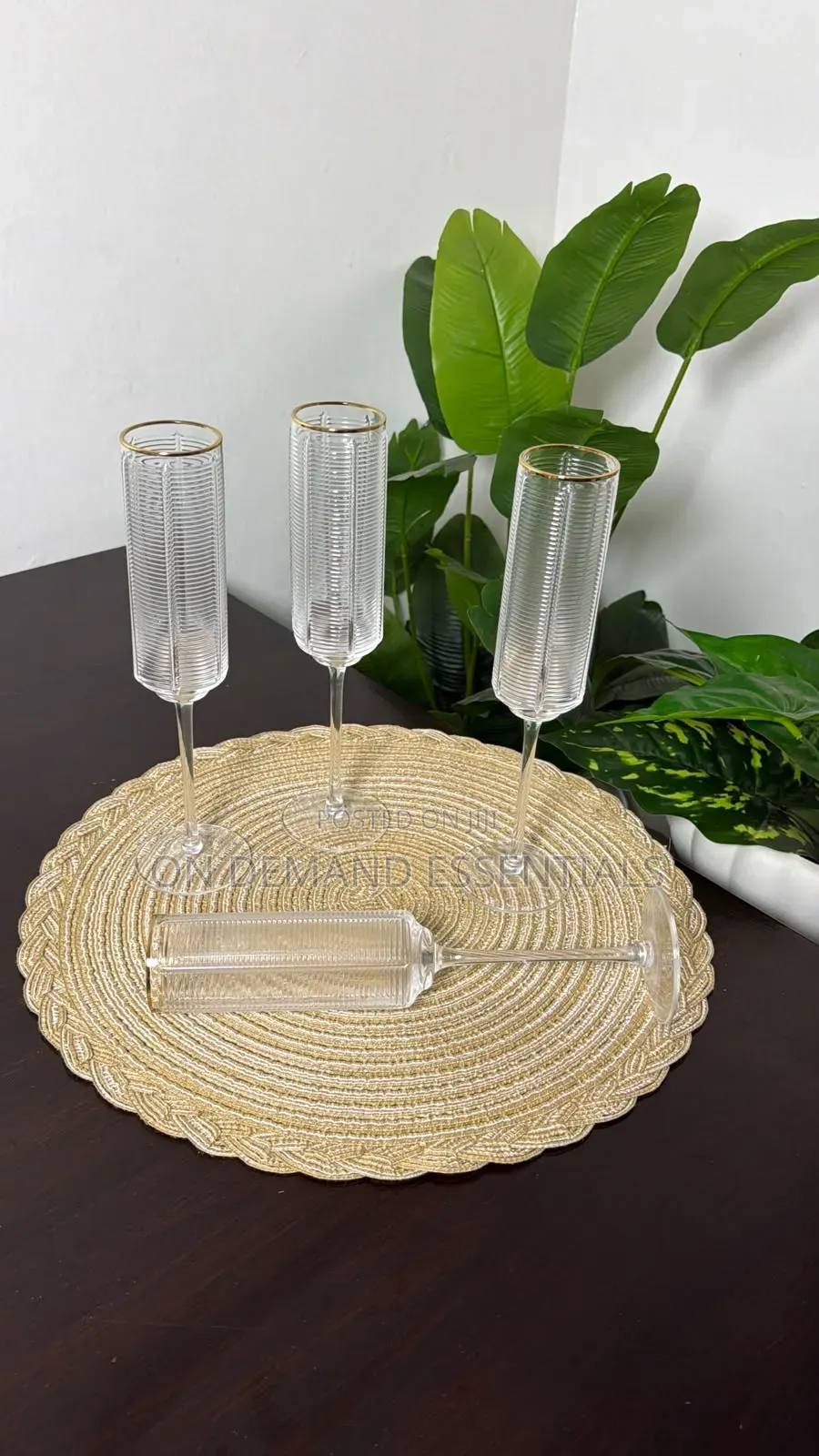 6pcs Luxurious,high Quality Champagne Flute With a Gold Rim