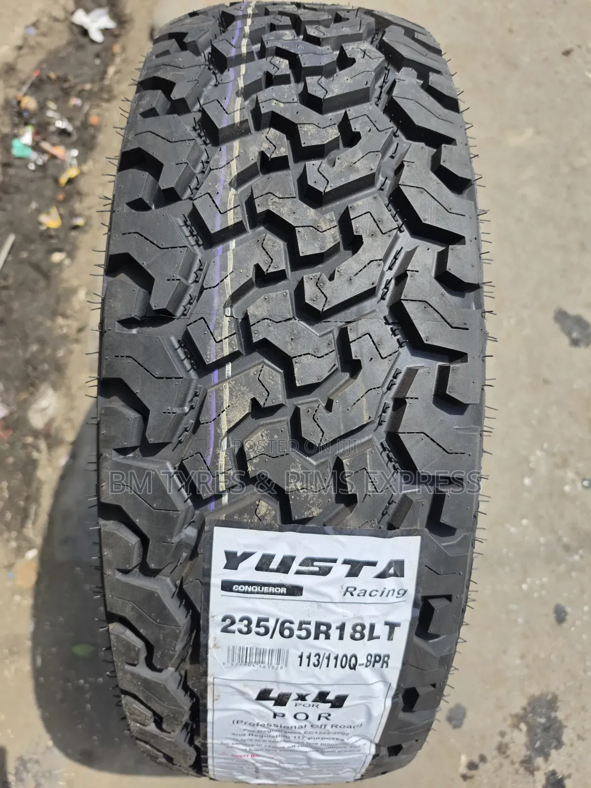 235 /65 R17 YUSTA (With White)