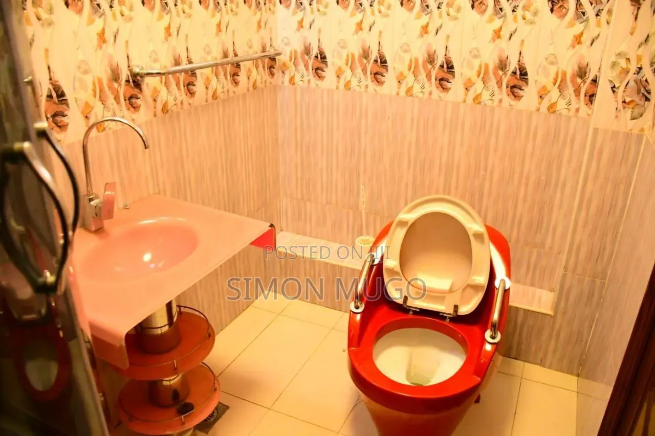 5bdrm Maisonette in Thome for sale