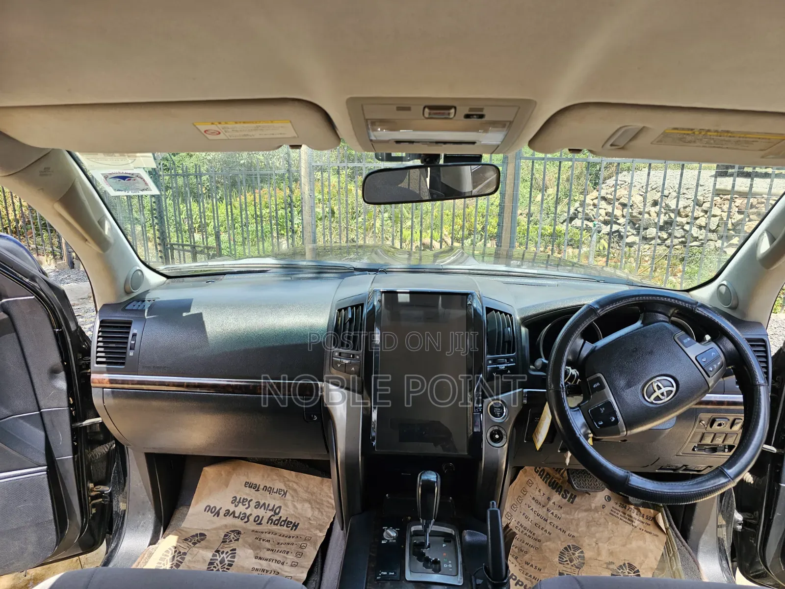 Toyota Land Cruiser 2010 Black