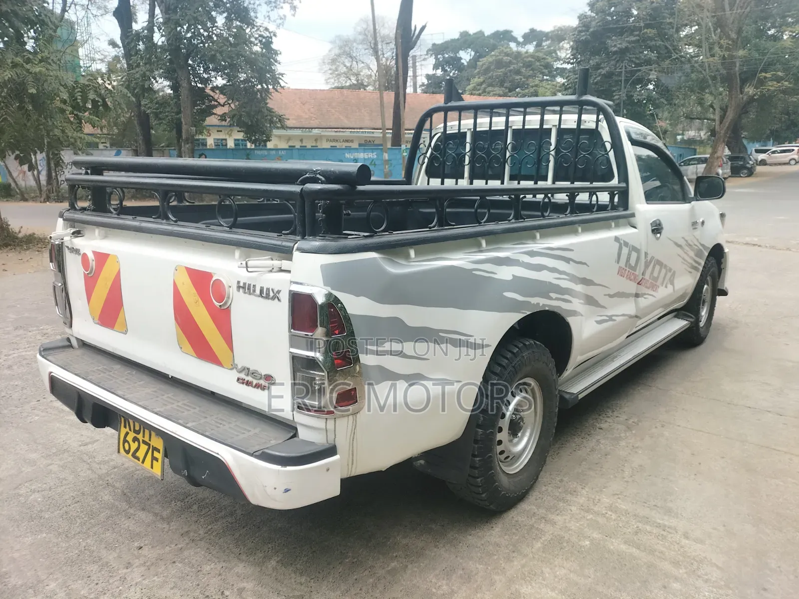 Toyota Hilux 2015 Pearl
