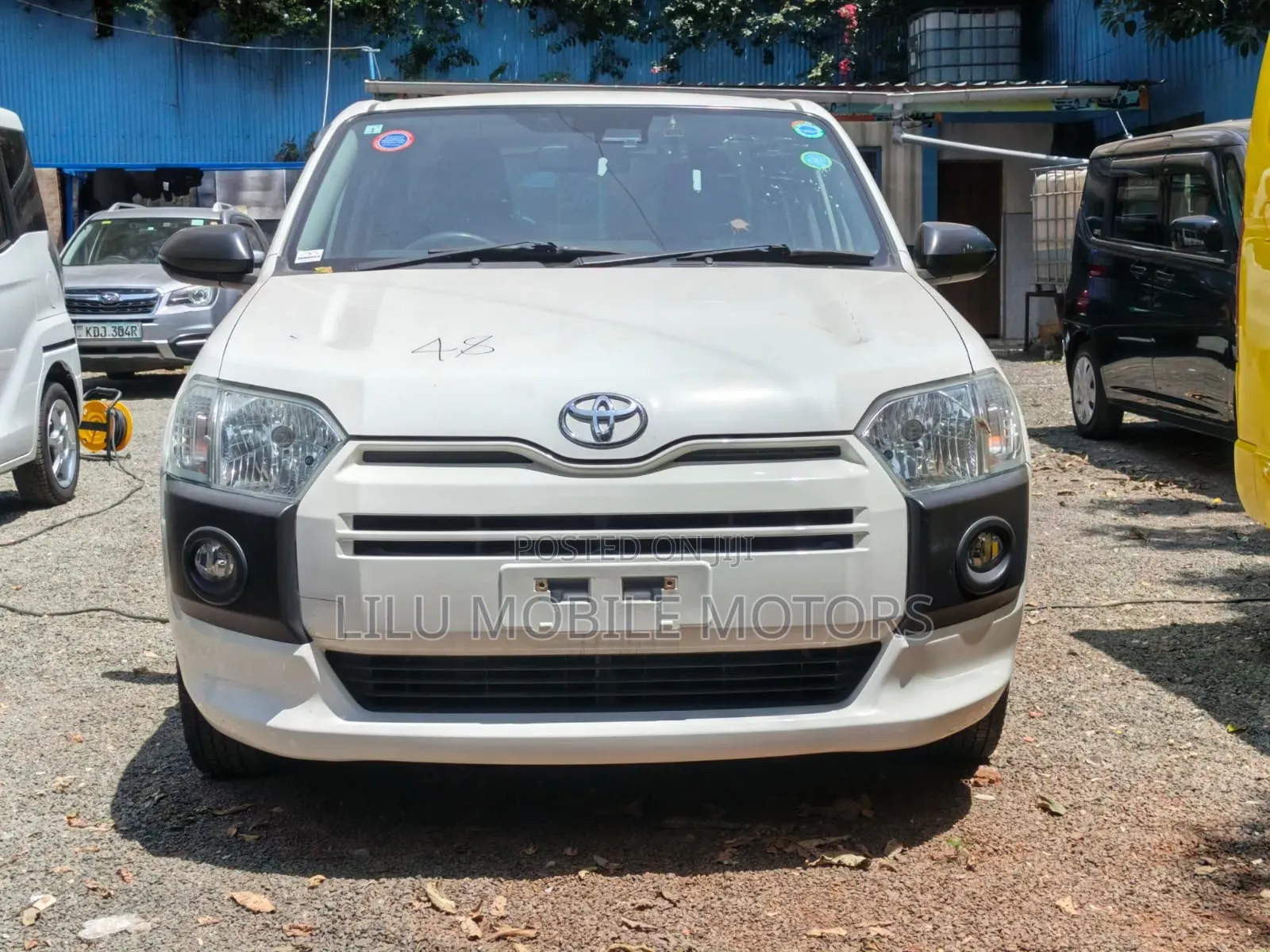 Toyota Probox 1.5 DX 4WD 2020 White